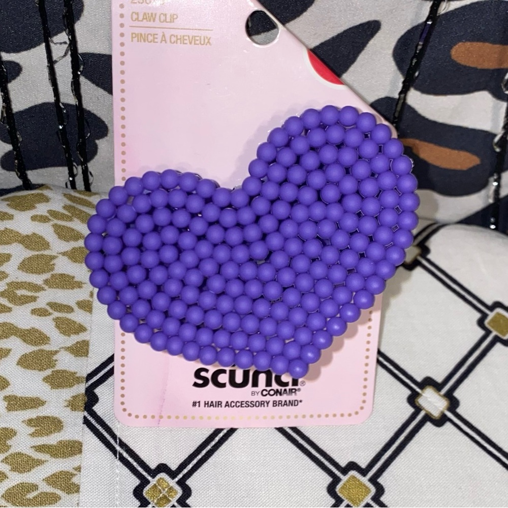 SCUNCI PURPLE BEADED HEART CLAW CLIP